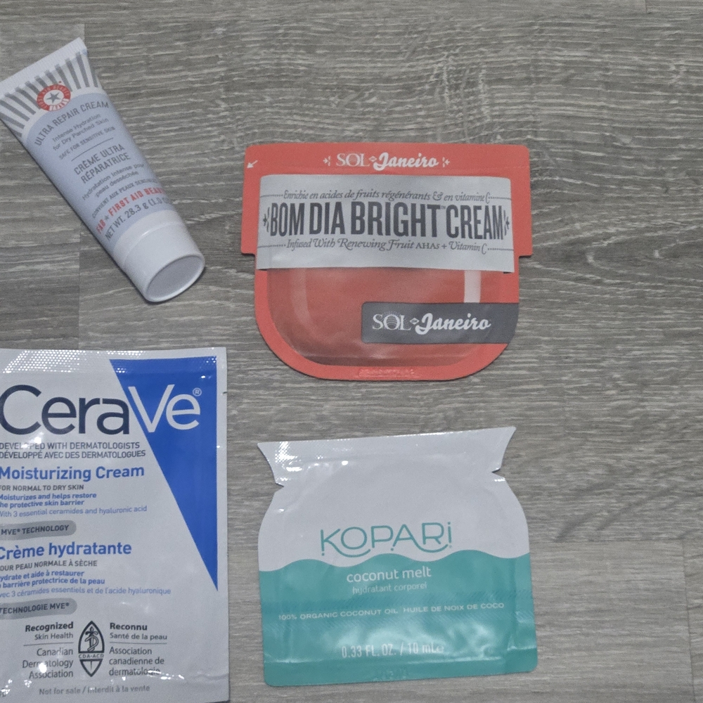 Body Cream Set - Picture 3 of 3